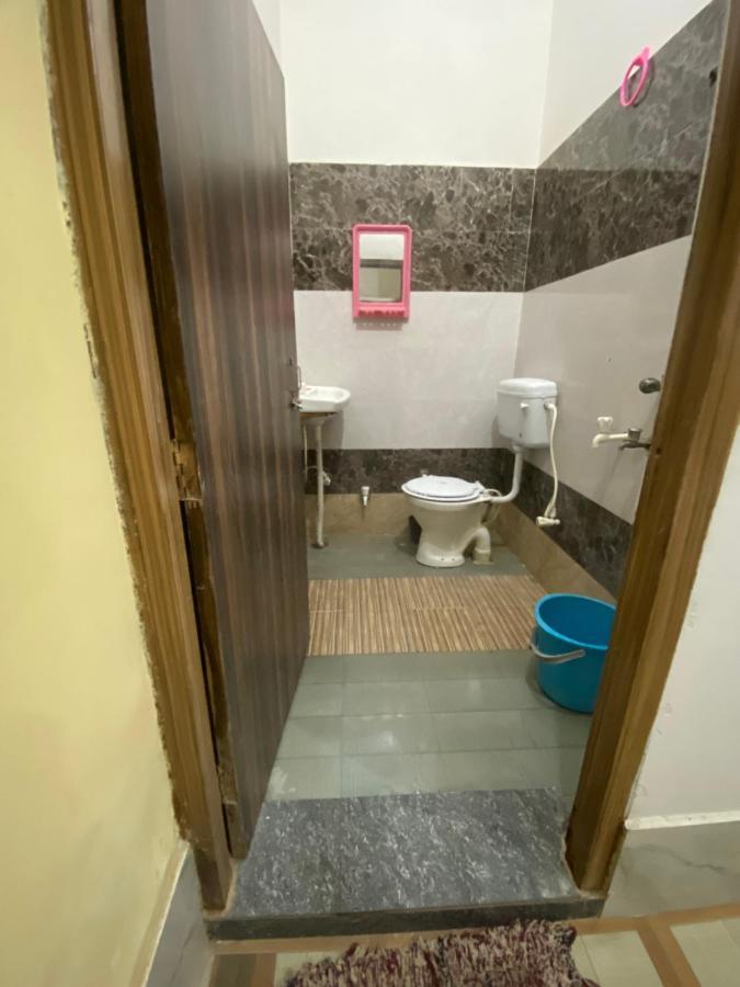 Balaji Homestay Mathura In Vrindavan Exterior foto
