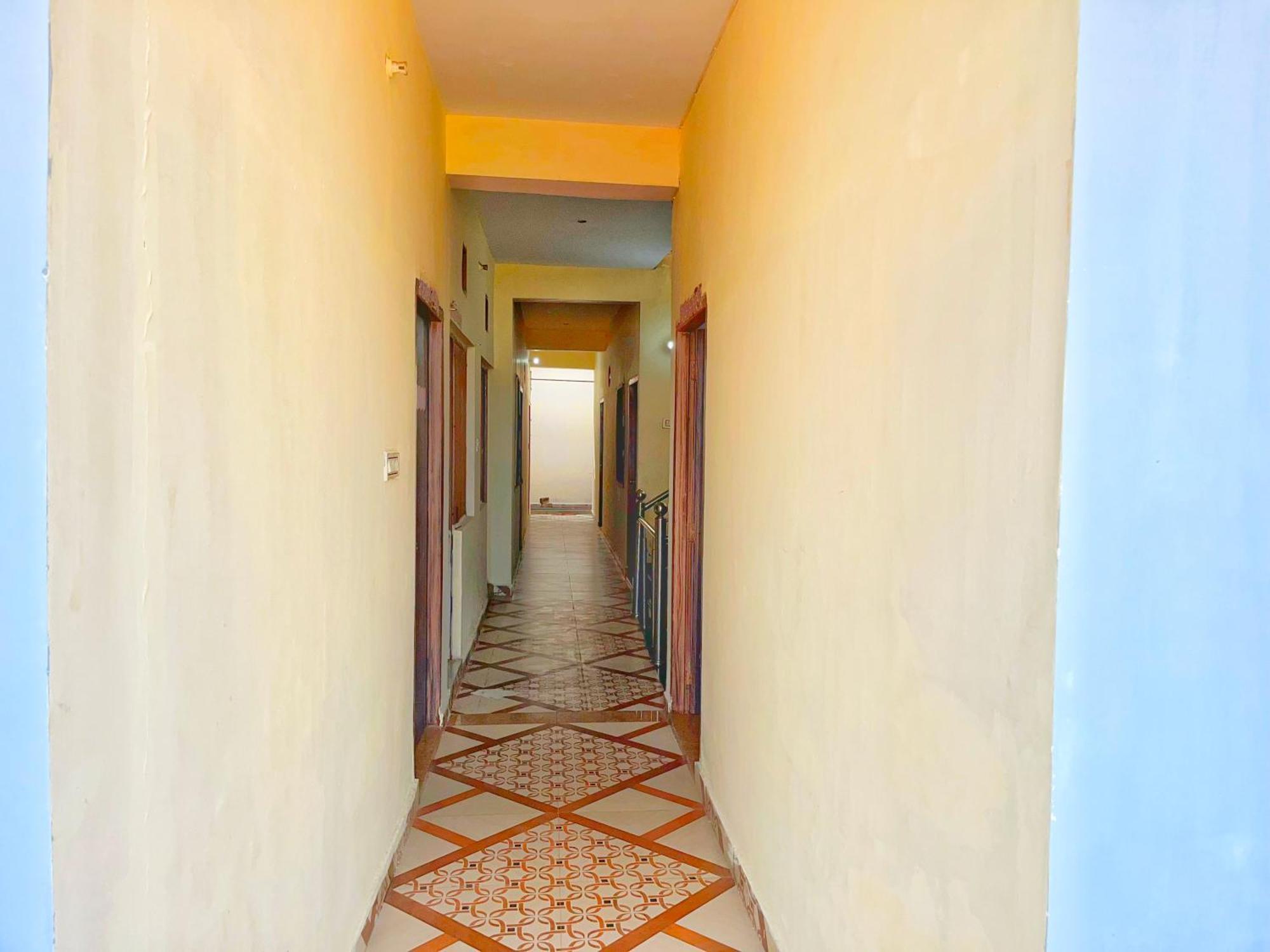Balaji Homestay Mathura In Vrindavan Exterior foto